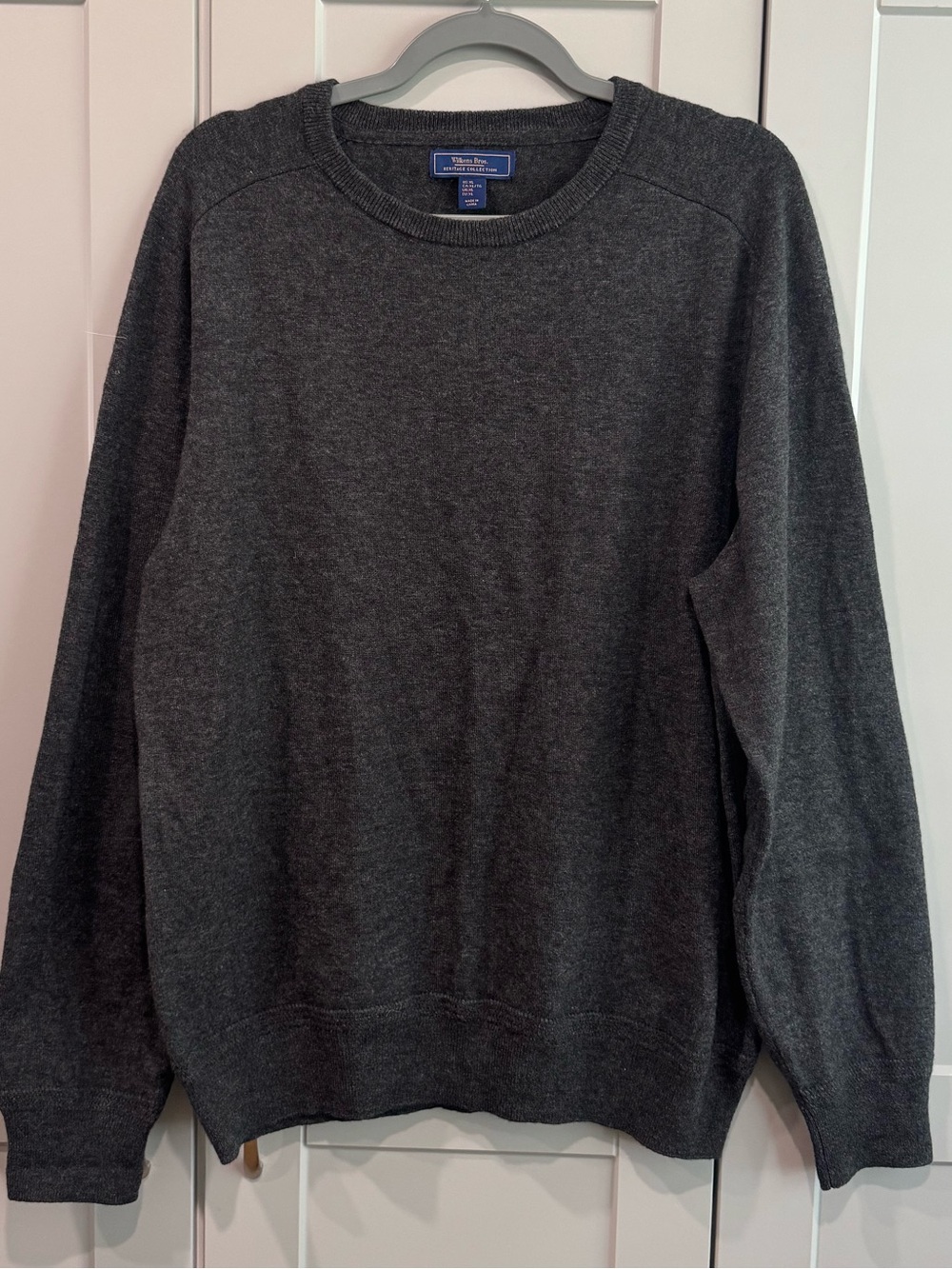 Men's Lambs Wool Charcoal Crewneck Sweater w/Elbow Patches